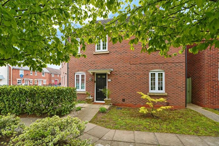 3 Bedroom Semi Detached House For Sale In Woodvale Kingsway, Gloucester, Gloucestershire, GL2