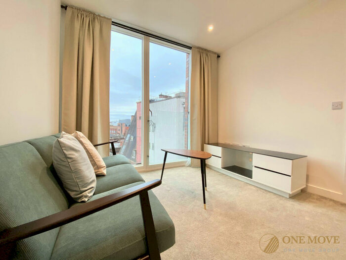 2 Bedroom Apartment To Rent In Transmission House, Manchester, M4