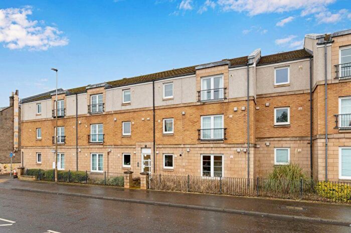 2 Bedroom Flat For Sale In (flat ) Duddingston Park South, Duddingston, Edinburgh, EH15