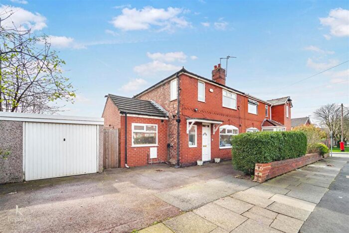 3 Bedroom Semi Detached House For Sale In Heywood Street, Swinton, Manchester, M27