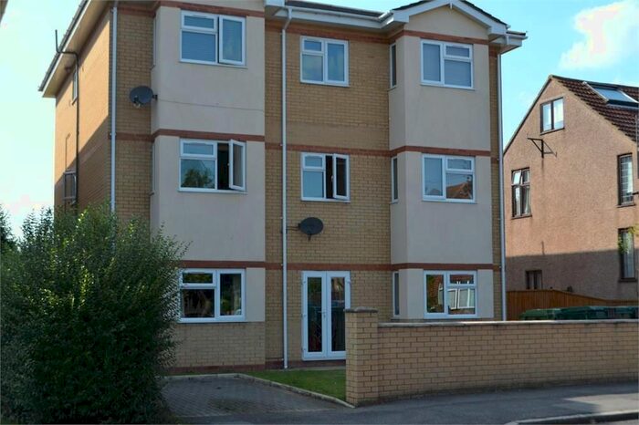 2 Bedroom Flat To Rent In Stanwell Road, Ashford, TW15