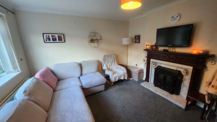 3 Bedroom Semi Detached House To Rent In Holmside Avenue, Lanchester, DH7