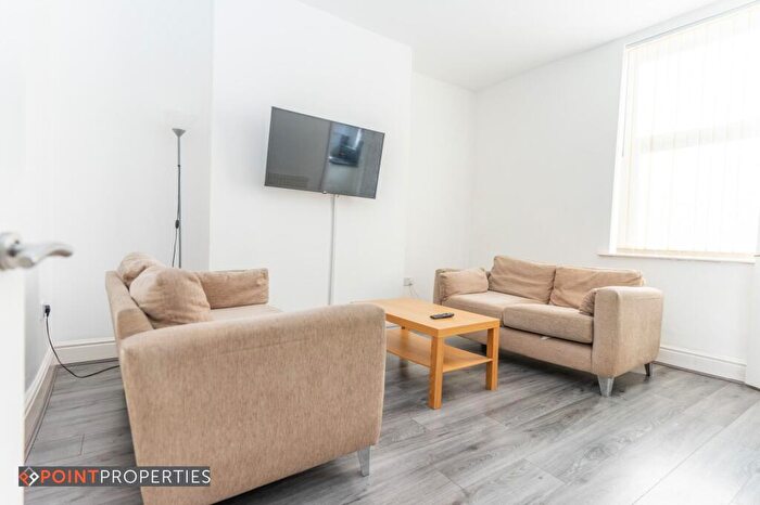 4 Bedroom Terraced House To Rent In Bedroom House, Gainsborough Road, Liverpool, L15