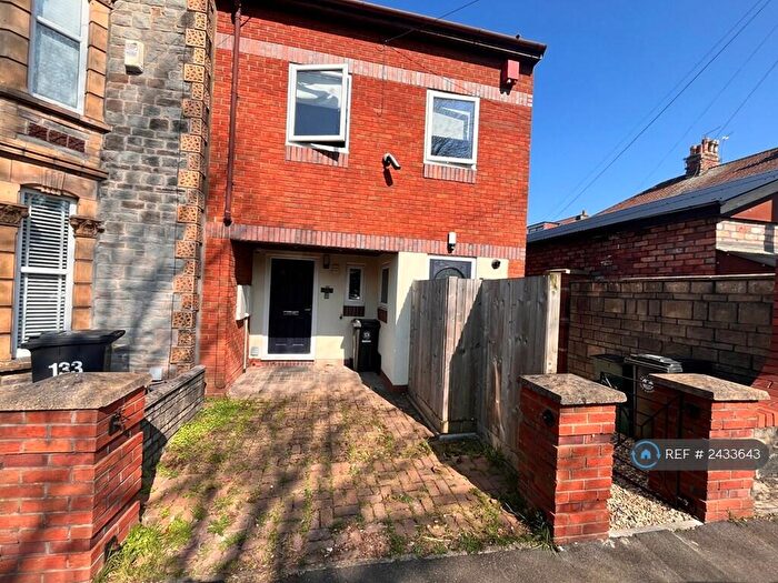 2 Bedroom Flat To Rent In Beaufort Road, St. George, Bristol, BS5