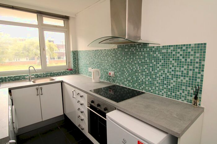 2 Bedroom Flat To Rent In Richmond Hill Road, Edgbaston, Birmingham, B15