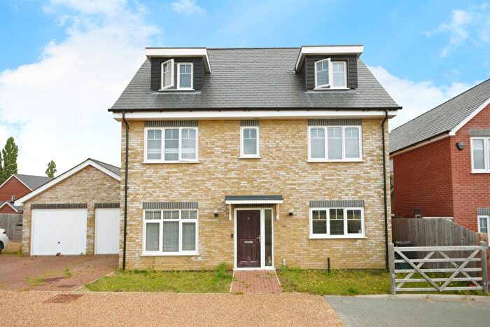 5 Bedroom Detached House For Sale In Field View, Wethersfield, Braintree, CM7