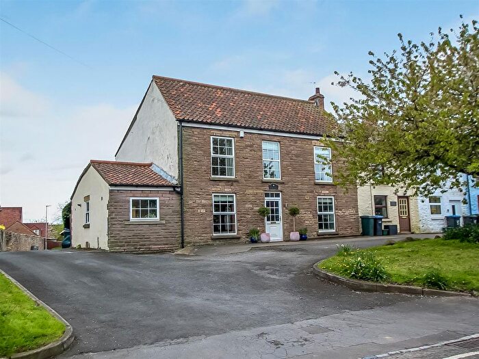 5 Bedroom Semi-Detached House For Sale In Front Street, Ingleton, Darlington, DL2