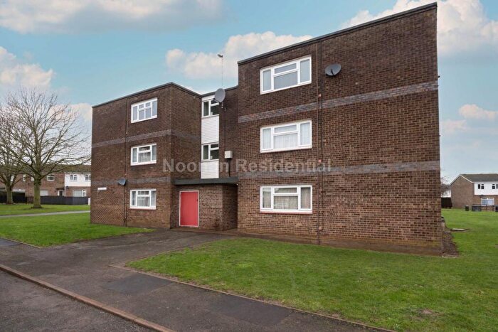 1 Bedroom Flat For Sale In Dukes Road, St Neots, PE19