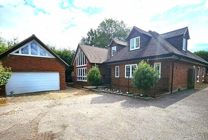 6 Bedroom Detached House To Rent In Kiln Road, Prestwood, HP16