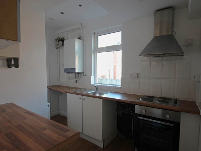 1 Bedroom Flat To Rent In Kingsmill Terrace, Newport, NP20