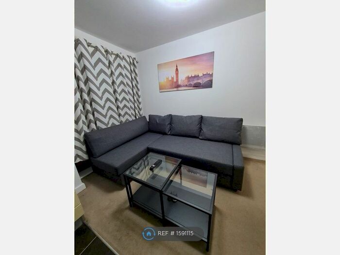 1 Bedroom Flat To Rent In Ansty Court, Birmingham, B3