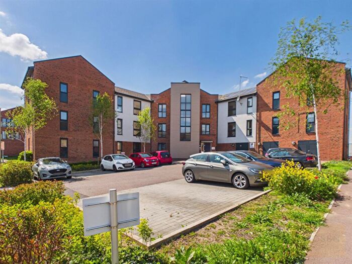 2 Bedroom Apartment For Sale In Burrows Close, Gloucester, GL2