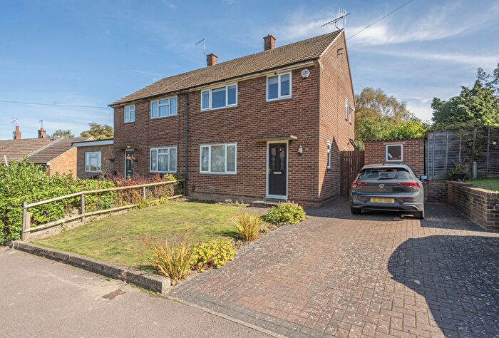 3 Bedroom Semi-detached House For Sale In Sherwood Road, Tunbridge Wells, Kent, TN2