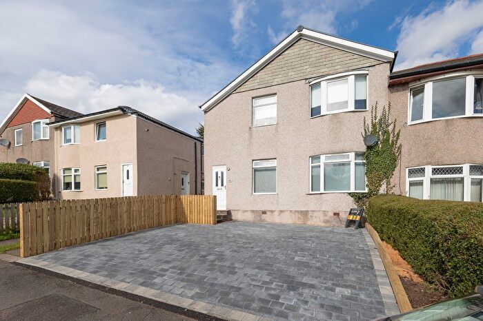 2 Bedroom Flat For Sale In Croftmont Avenue, Glasgow, G44