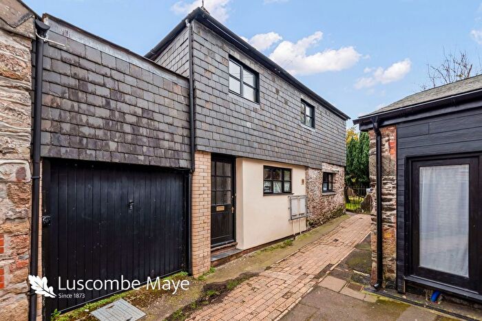 3 Bedroom Town House For Sale In West Street, Ashburton, TQ13