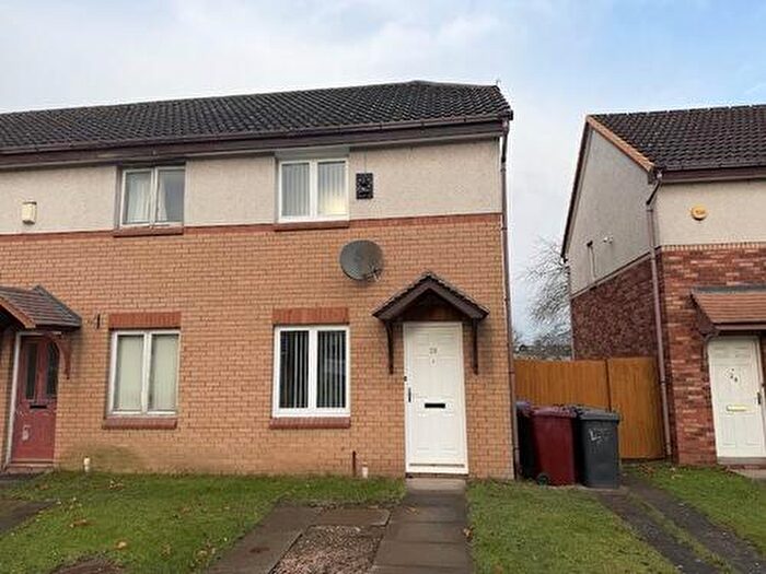2 Bedroom End Of Terrace House To Rent In Kerrystone Court, Dundee, DD4