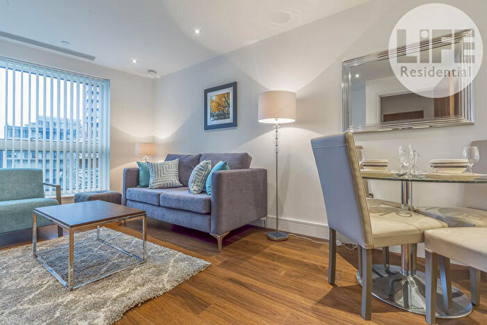 1 Bedroom Flat To Rent In Lincoln Plaza, Canary Wharf, E14