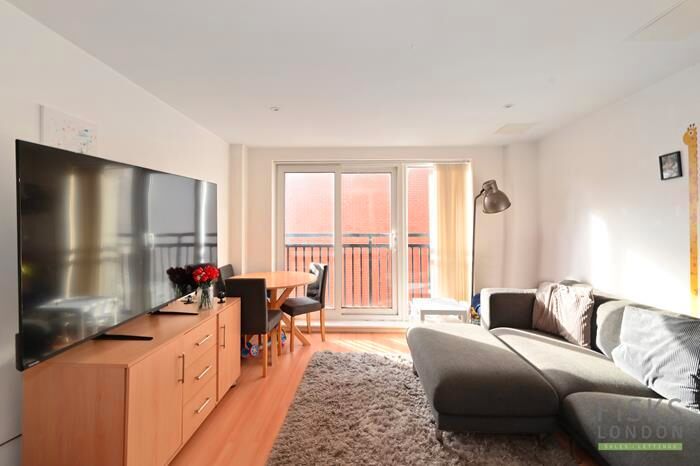 1 Bedroom Apartment For Sale In Westferry Road, London, E14