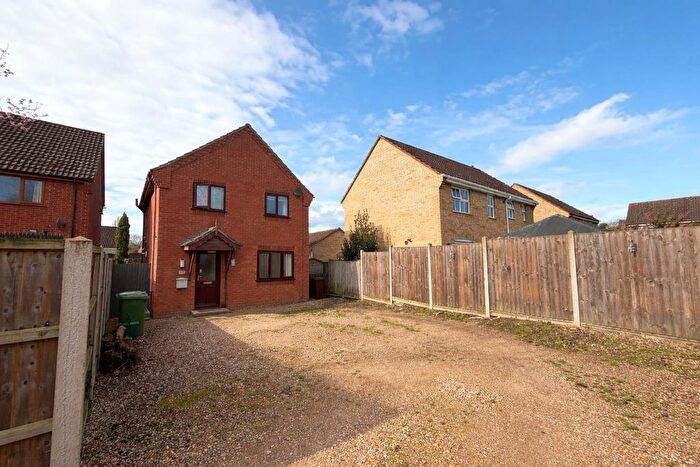 4 Bedroom Detached House To Rent In Holt Road, NR10