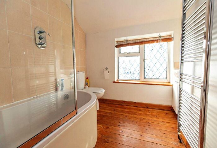 2 Bedroom Cottage For Sale In Malvern Road, Bournemouth, Dorset, BH9