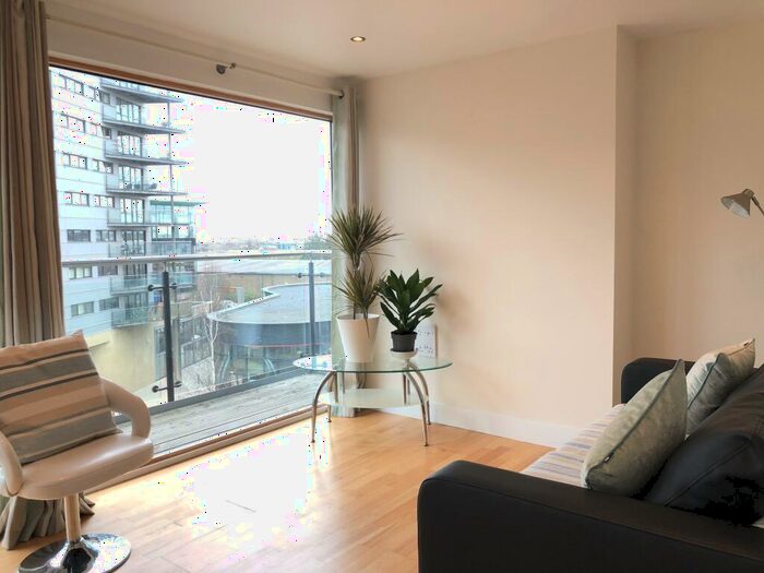 2 Bedroom Flat To Rent In La Salle, Chadwick Street, Hunslet, Leeds, LS10