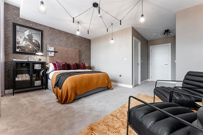 2 Bedroom Apartment To Rent In Gunsmith House, Price Street, Birmingham, B4