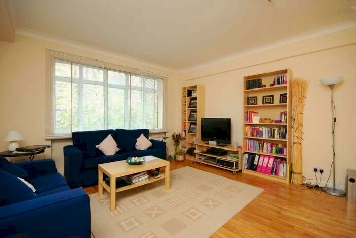 1 Bedroom Flat To Rent In Warren Court, Euston Road, London, NW1