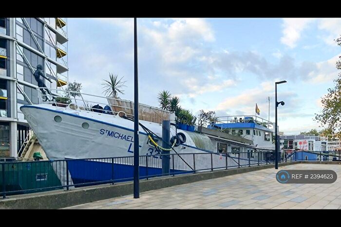 2 Bedroom Flat To Rent In St Michael Houseboat, London, SW11
