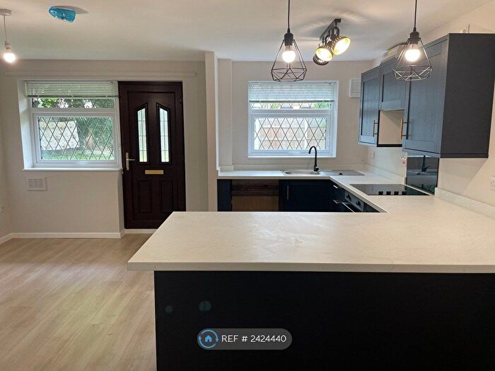 1 Bedroom Flat To Rent In Applewood Close, West Felton, Oswestry, SY11