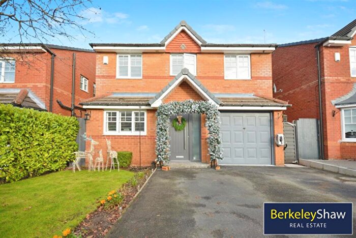 4 Bedroom Detached House For Sale In Whinberry Drive, Liverpool, L32