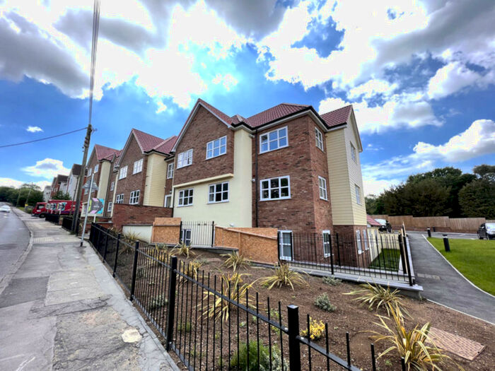 1 Bedroom Apartment To Rent In London Road, Benfleet, SS7