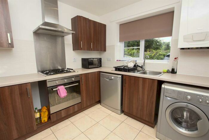 2 Bedroom House To Rent In Elliott Road, Birmingham, B29