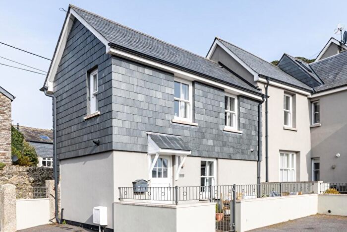 1 Bedroom End Of Terrace House For Sale In Place Road, Fowey, PL23