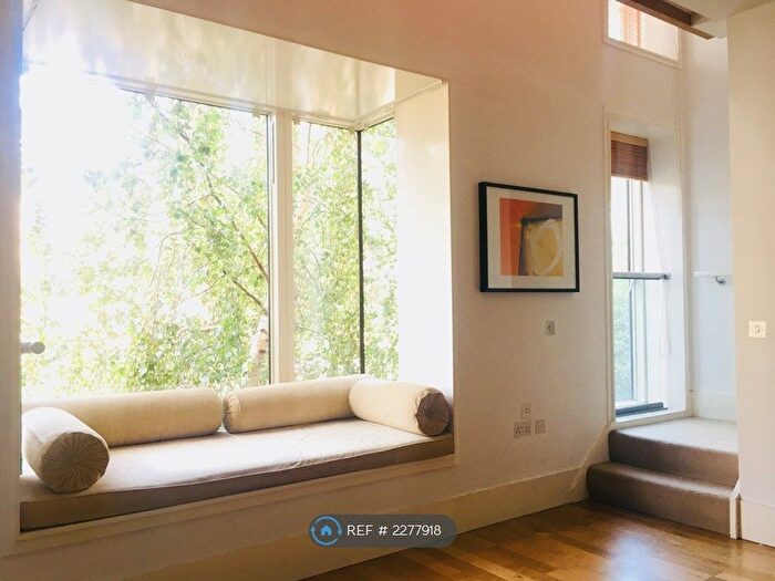 1 Bedroom Flat To Rent In Carlton Drive, London, SW15