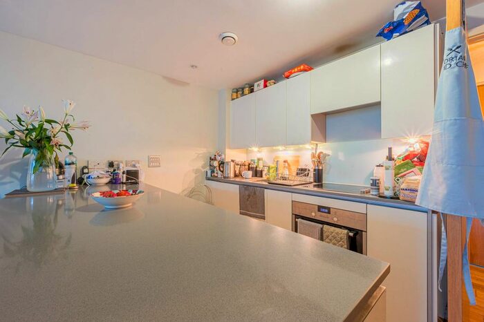 2 Bedroom Flat To Rent In Seren Park Gardens, Blackheath, London, SE3