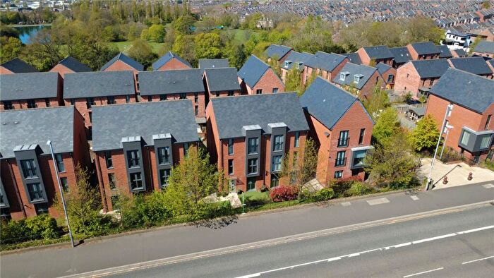 3 Bedroom Semi-Detached House For Sale In William Wailes Walk, Low Fell, Gateshead, NE9