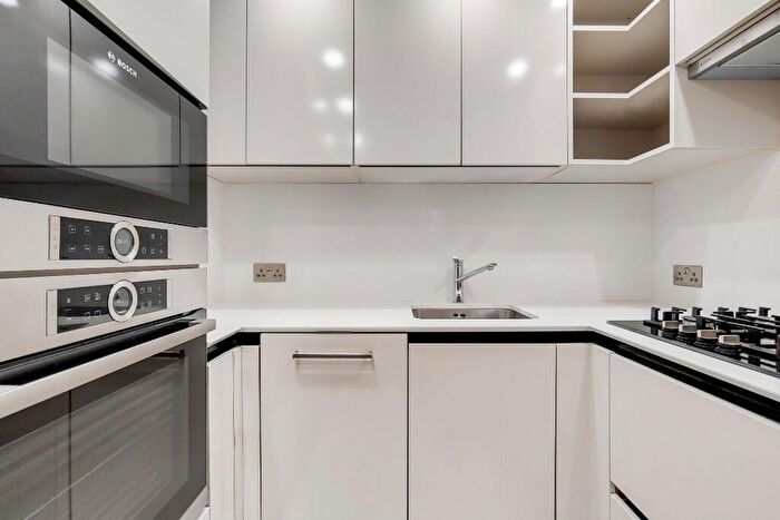 2 Bedroom Maisonette To Rent In Finchley Road, London, NW3