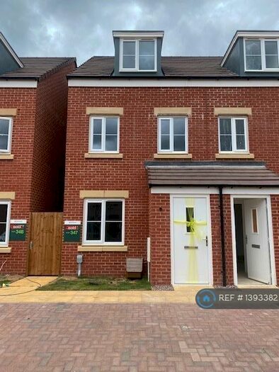 3 Bedroom Semi-Detached House To Rent In Innes Way, Northampton, NN2