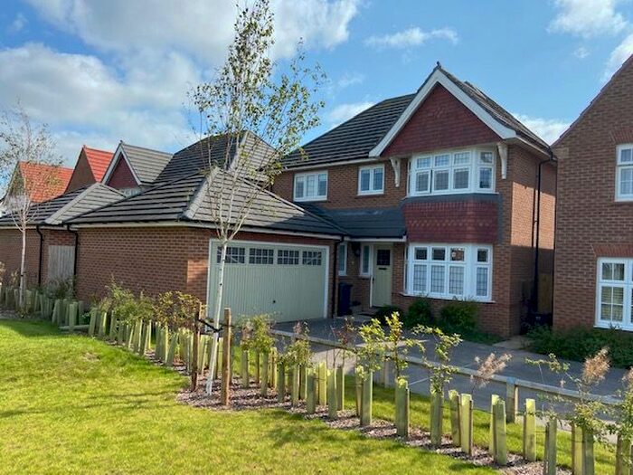 4 Bedroom Detached House To Rent In Miller Road, Clifton Moor, York, North Yorkshire, YO30