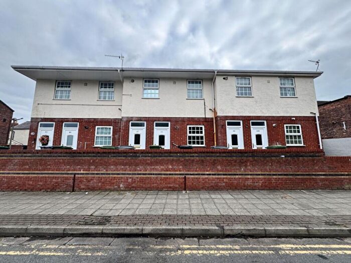 2 Bedroom Flat To Rent In Bedford Road, Rock Ferry, CH42