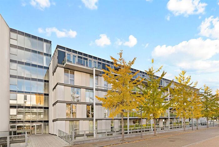 1 Bedroom Flat For Sale In Hudson Apartments, New River Village, N8