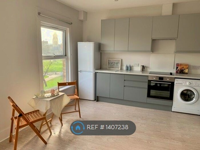 1 Bedroom Flat To Rent In Wood Green, London, N22