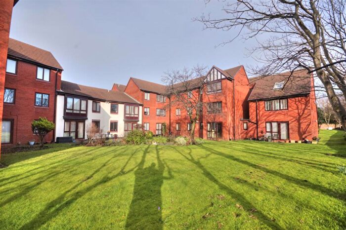2 Bedroom Flat For Sale In Nicholas Road, Liverpool, L23