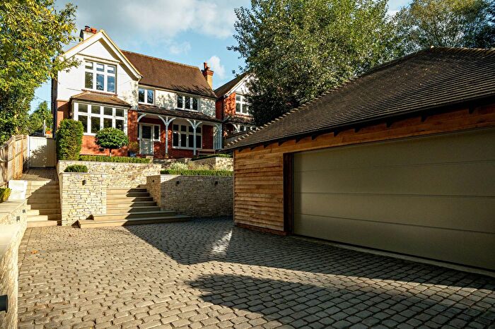 4 Bedroom Detached House For Sale In Marley Lane, Haslemere, GU27