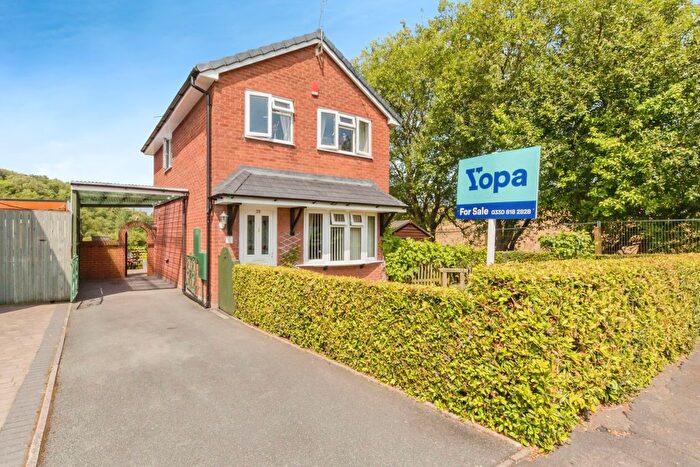 3 Bedroom Detached House For Sale In Horatius Road, Newcastle-Under-Lyme, ST5