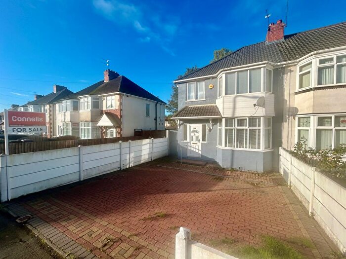3 Bedroom Semi Detached House For Sale In Prestwood Avenue, Wednesfield, Wolverhampton, WV11