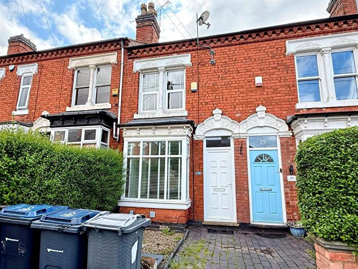 2 Bedroom Property To Rent In Earls Court Road, Harborne, Birmingham, B17