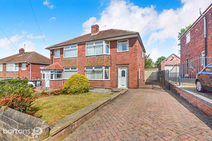3 Bedroom Semi-Detached House For Sale In Whitehill Road, Brinsworth, S60