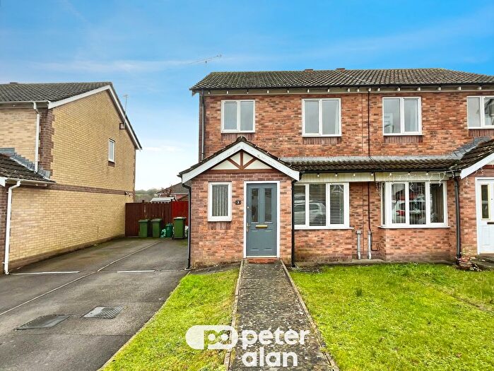 3 Bedroom Property To Rent In Heol Rhosyn, Llantwit Fardre, Pontypridd, CF38