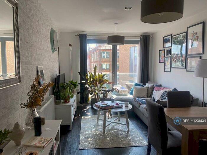 1 Bedroom Flat To Rent In Boleyn Road, London, N16